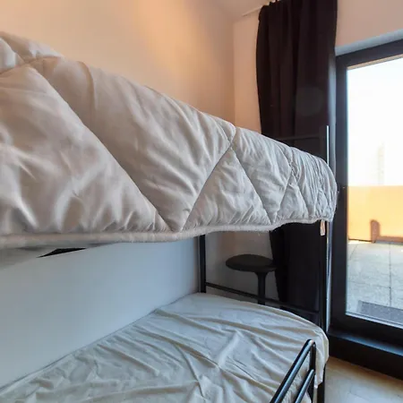 Lecomte - Beachview Escape 150